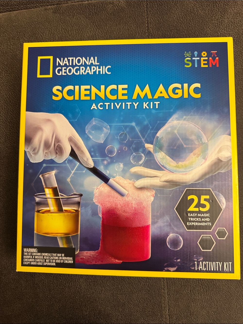 National Geographic Science Magic Activity Kit - Blue & Yellow